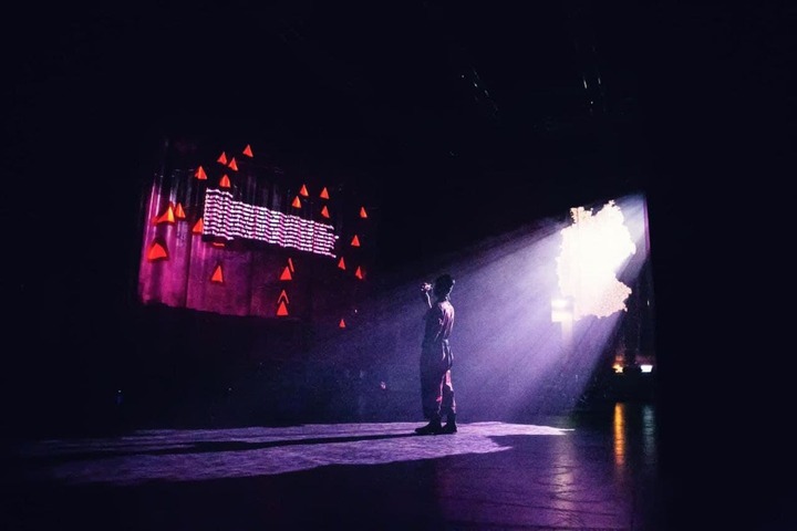 Projection mapping on the stage set of German Horror Daemonium, an AI-driven interactive theatre production